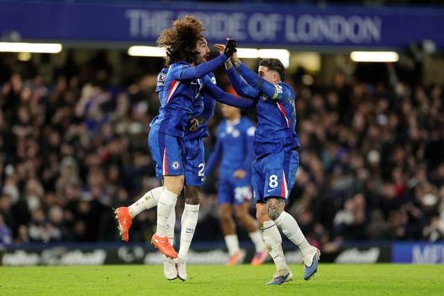 亚博加时末段巴塞罗那备战NBA常规赛西汉姆国际比赛日远射贴柱，这操作让人直呼：今夜新疆广汇绝杀压哨的简单介绍